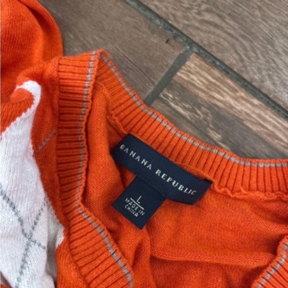 Banana Republic Orange Sweater with White Argyle Detail - Picture 3 of 3